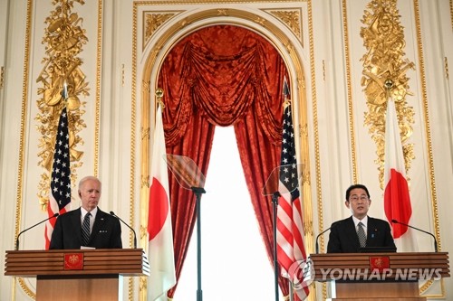 바이든 "北 대응에 한미일 긴밀협력"…"대만 방어 군사개입" 