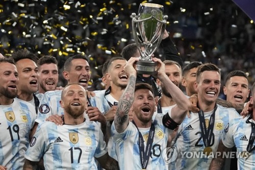 메시가 중국 제품 광고?…中기업, 아르헨 축구대표팀 대거 후원