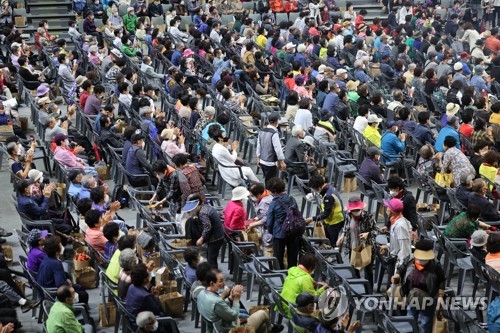 활동 많은 여름철 코로나 감염주의…물놀이·축제 방역관리 강화