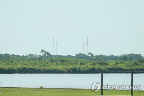 En esta foto, proporcionada, el 3 de agosto de 2022, por el Ministerio de Ciencia y TIC de Corea del Sur, se muestra una vista a larga distancia de la Plataforma de Lanzamiento 40 en la Estación de la Fuerza Espacial de Cabo Cañaveral, en el estado de Florida, en EE. UU, desde donde está programado el lanzamiento del primer orbitador lunar de Corea del Sur, utilizando un cohete Falcon 9 de SpaceX. (Prohibida su reventa y archivo)