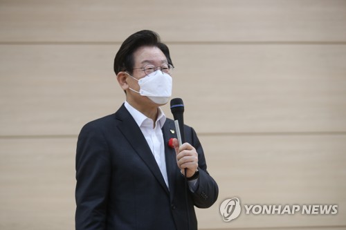 "특검도 탄핵도 당원 투표"…'플랫폼' 구상 다시꺼낸 이재명