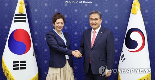 북한인권 특별보고관 만나는 박진 장관
