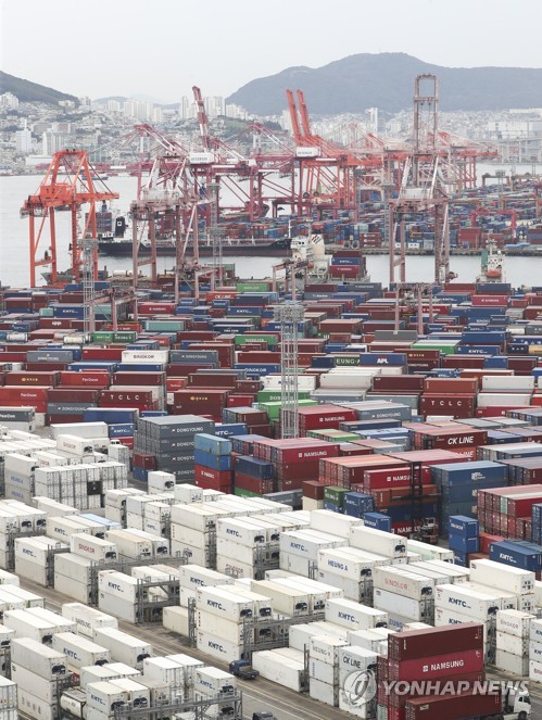  S. Korea posts current account deficit in Aug. amid slowing exports
