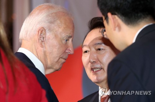 Dans une lettre envoyée à Yoon, Biden dit être disposé à discuter de la loi sur l'inflation