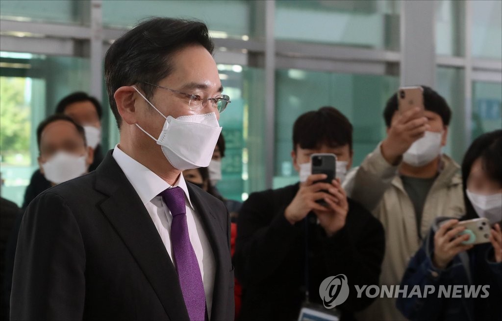 (AMPLIACIÓN) El líder de facto del Grupo Samsung Lee Jae-yong es promovido a presidente