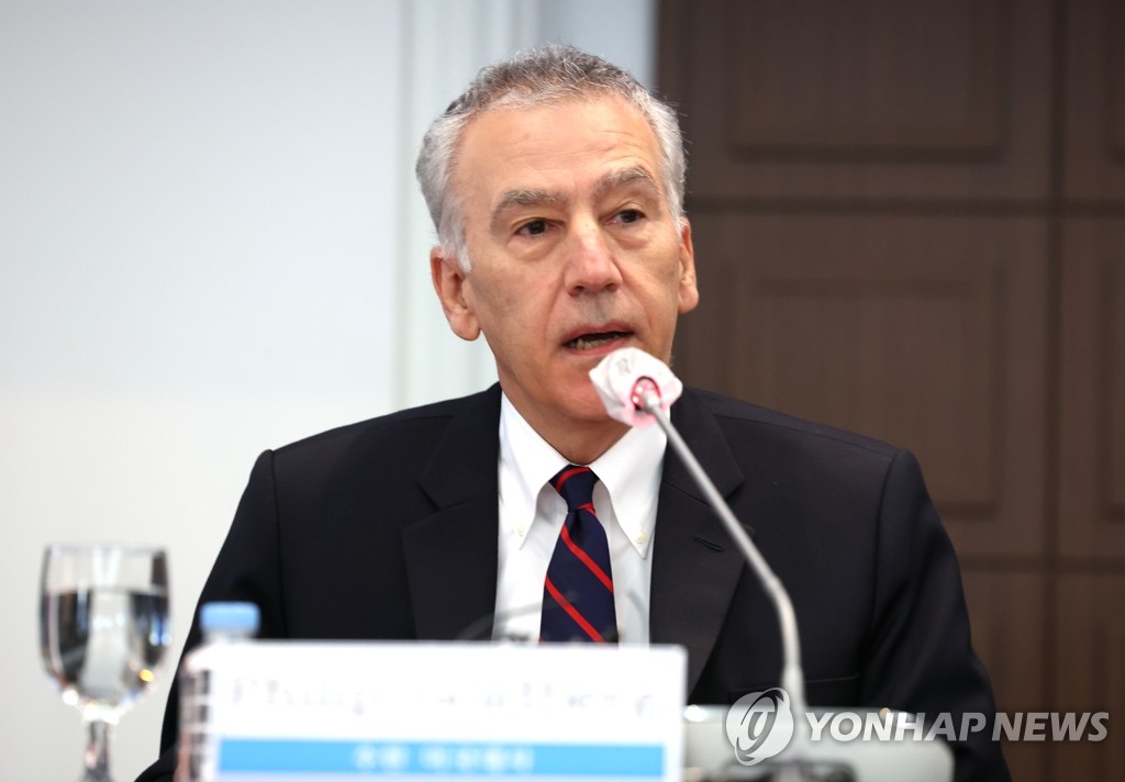 U.S. Ambassador to South Korea Philip Goldberg speaks during a debate forum hosted by the Kwanhun Club, an association of senior journalists, at the Press Center in Seoul on Oct. 18, 2022. (Yonhap)