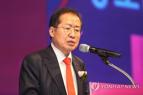 홍준표 "尹대통령 도어스테핑 중단은 참 잘한 결정"