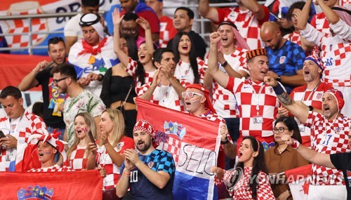 크로아티아 응원하는 축구팬