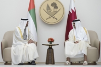 UAE 대통령, 단교 사태 후 첫 카타르 방문…