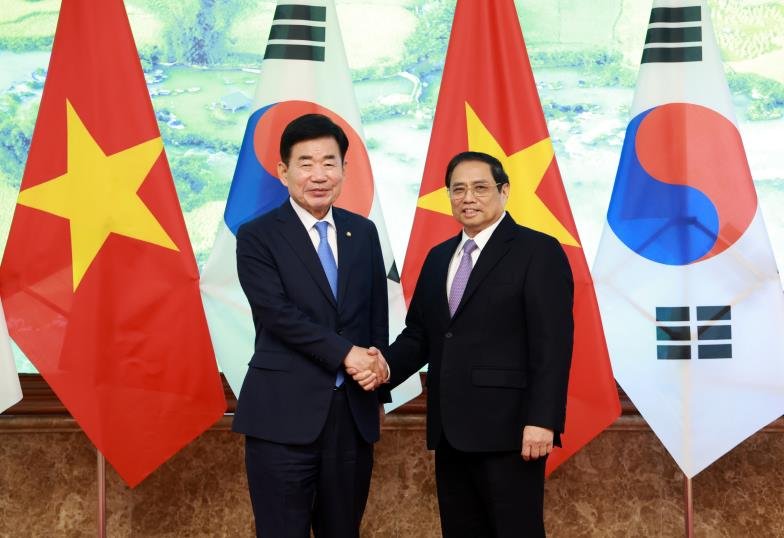 베트남 총리 만난 김진표 국회의장