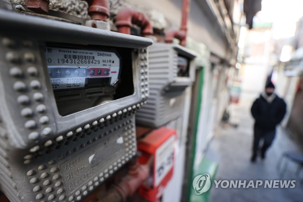 ガス料金４割上昇　最強寒波で暖房費負担さらに重く＝韓国