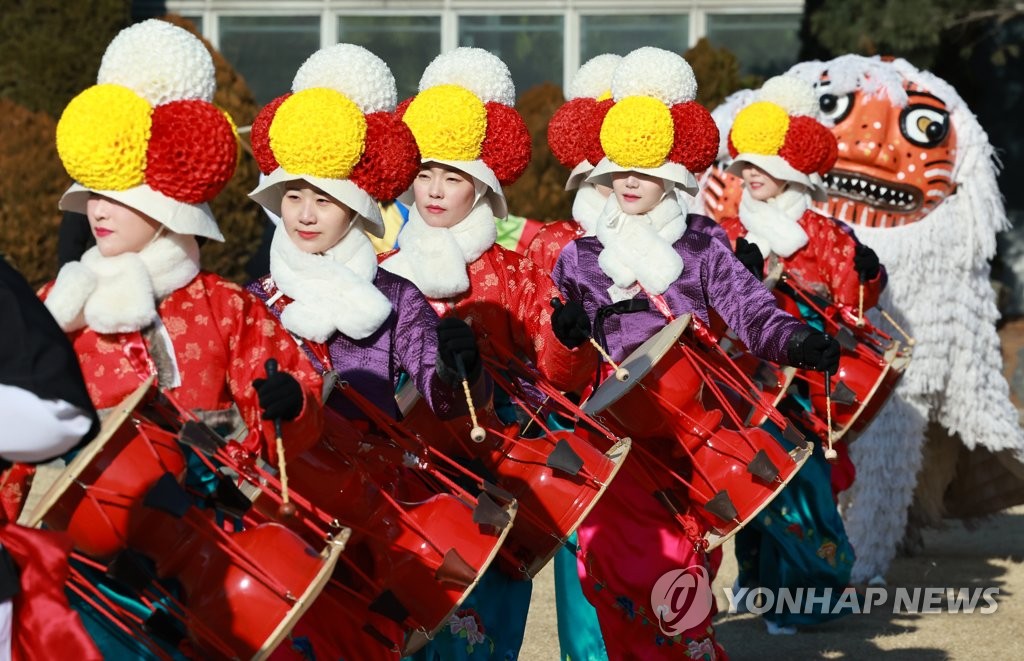 Actuación tradicional coreana en Cheong Wa Dae