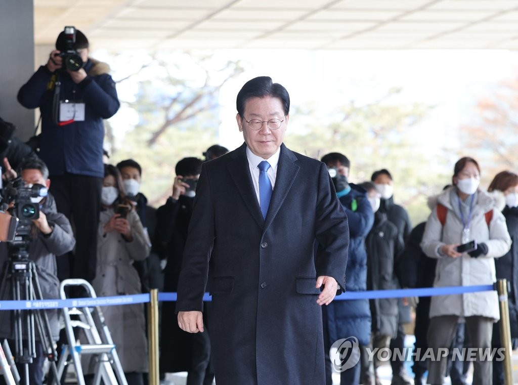 最大野党代表が検察出頭