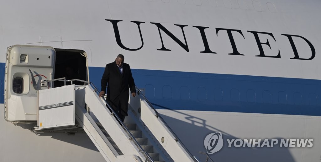 وزير الدفاع الأمريكي يصل إلى كوريا الجنوبية