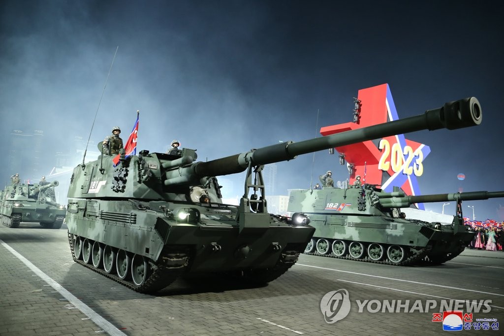 북한, '건군절 75주년' 야간열병식 개최