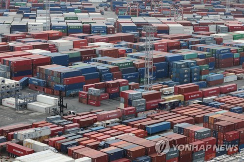 Las exportaciones surcoreanas disminuyen un 2,3 por ciento durante los 20 primeros días de febrero