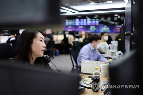 韓国総合株価指数が反落　１．２８％安