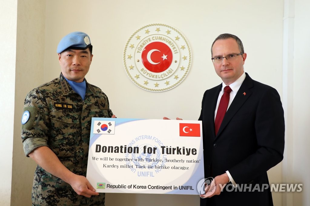 وحدة دونغ ميونغ الكورية الجنوبية في لبنان تتبرع بـ 4 آلاف دولار إلى تركيا