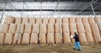 Nat'l Assembly passes bill requiring gov't purchase of excess rice