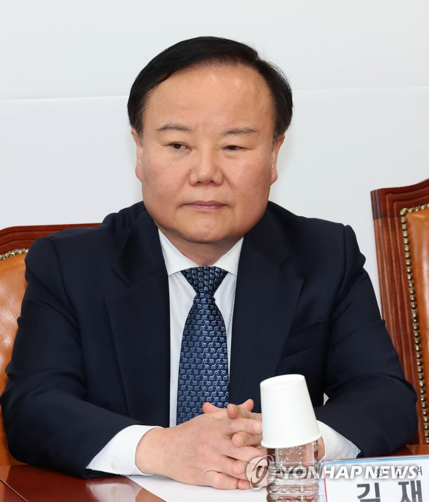 최고위 참석한 김재원 최고위원