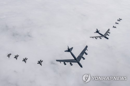 كوريا الشمالية تنتقد التدريبات بالذخيرة الحية المخططة بين كوريا الجنوبية والولايات المتحدة