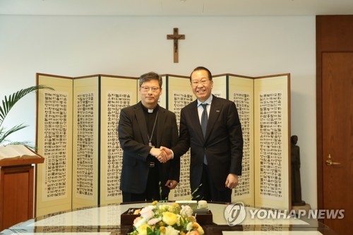 권영세, 정순택 서울대교구장 예방…"천주교 평화노력에 협조"