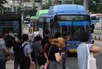 서울 도심서 버스 가스 누출로 2시간 도로통제