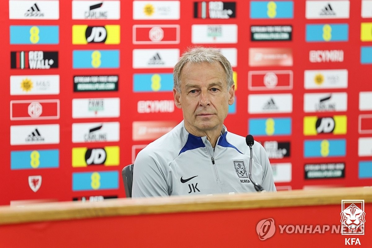 Klinsmann accepts criticism as part of job