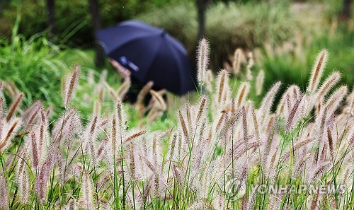 남부지방 호우특보 발표…위기경보 '주의'로 상향(종합)