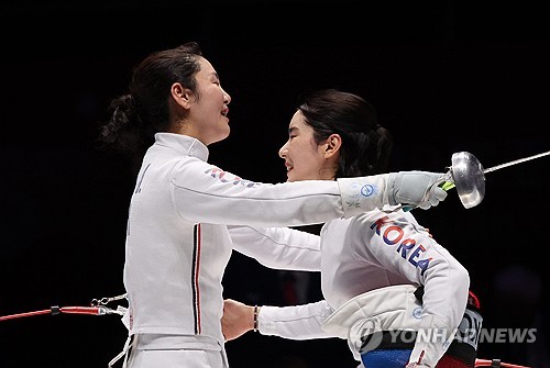 アジア大会フェンシング女子エペ個人　韓国が１、２位