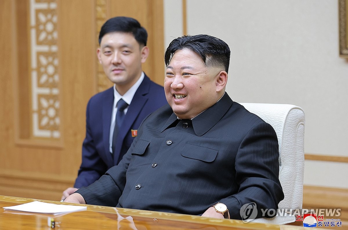 N. Korean Leader Meets Russian FM | Yonhap News Agency