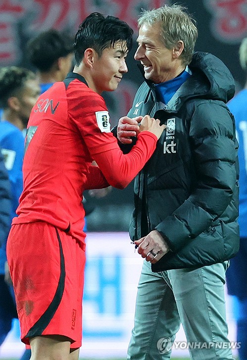 Lee must stay humble, says South Korea manager Klinsmann of PSG playmaker