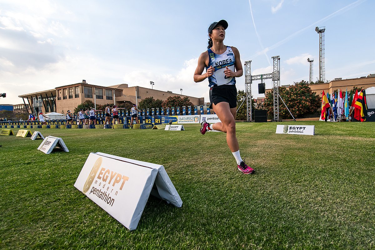Kim Sun-woo wins silver at modern pentathlon World Cup