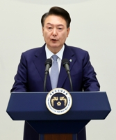 尹, 투르크·카자흐·우즈베크 국빈 방문…순방 외교 재개(종합2보)