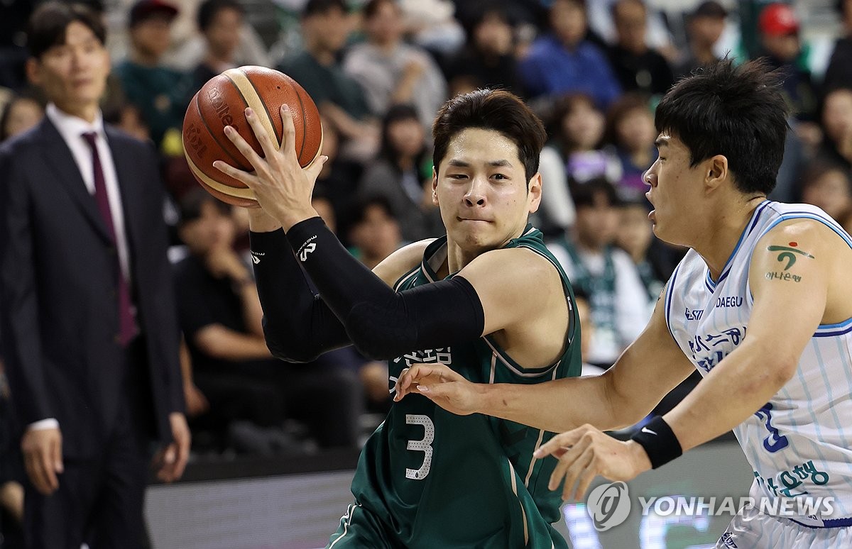 프로농구 가드 유현준 은퇴…DB 선수명단서 제외돼 KBL 공시