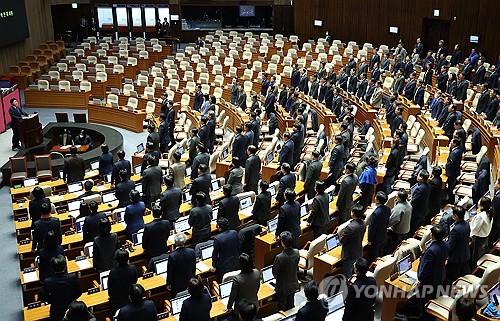 민주 "내란 수괴에게 왜 몇 달 더 주나…탄핵이 가장 효과적"