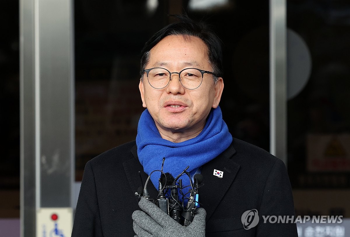 민주당 김문수 의원, 선거법위반 항소심도 의원직 유지형