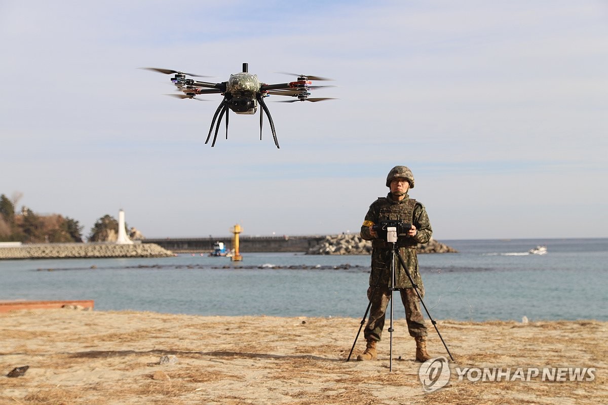 카이투스·모음테크, 항재밍 드론조종기 개발 - 뉴스 썸네일 이미지