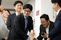 한동훈, '한덕수 단일화' 요구 의원들 겨냥 "목표는 기득권 유지"
