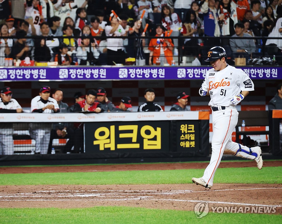 문현빈 홈런으로 4연승 성큼