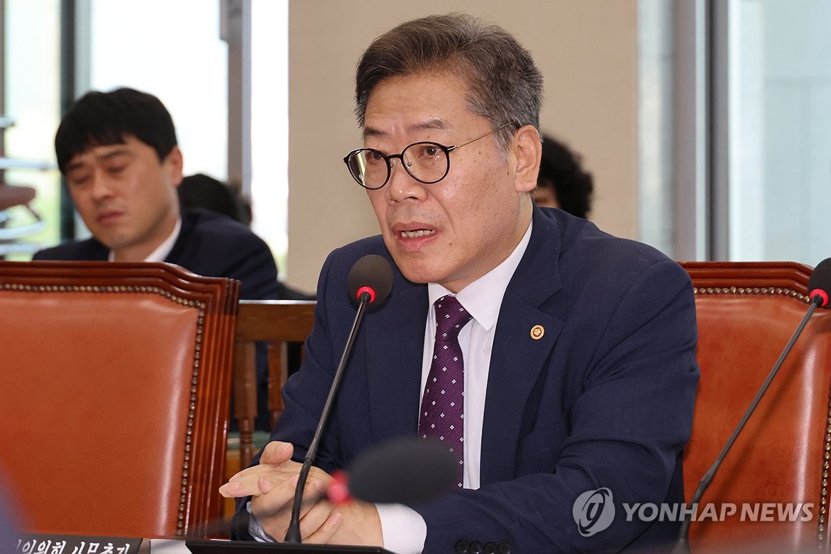 선관위 "허위사실공표죄 
