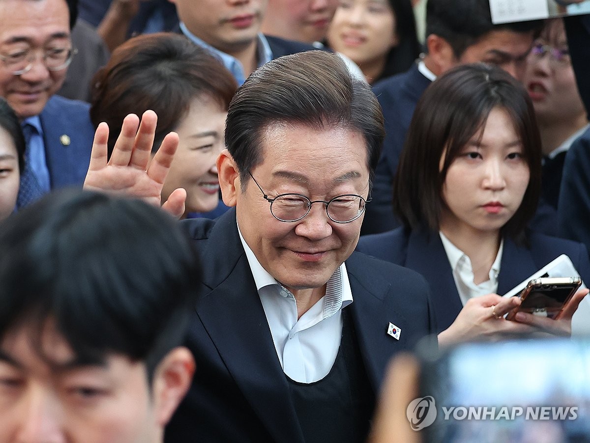 이재명 "해병대, 독립적 준4군 체제로…해병대사령관 위상 격상"