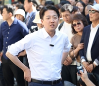 이준석 "김문수와 단일화 담판 없다…국힘, 이재명 도우미 자처"