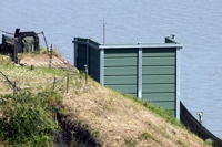 (LEAD) S. Korea begins dismantling loudspeakers along border with N. Korea