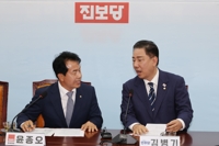 김병기, 진보·개혁신당 예방…추경·쟁점 법안 논의