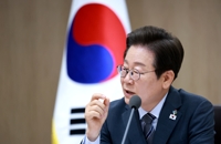 李대통령 "군사력에만 의존하는 시대 지나…가장 확실한 안보는 평화"