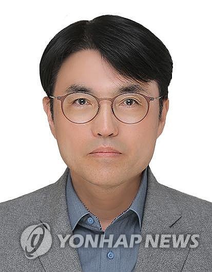 신임 노동차관 "노란봉투법·정년연장 등 공약 차질 없이…