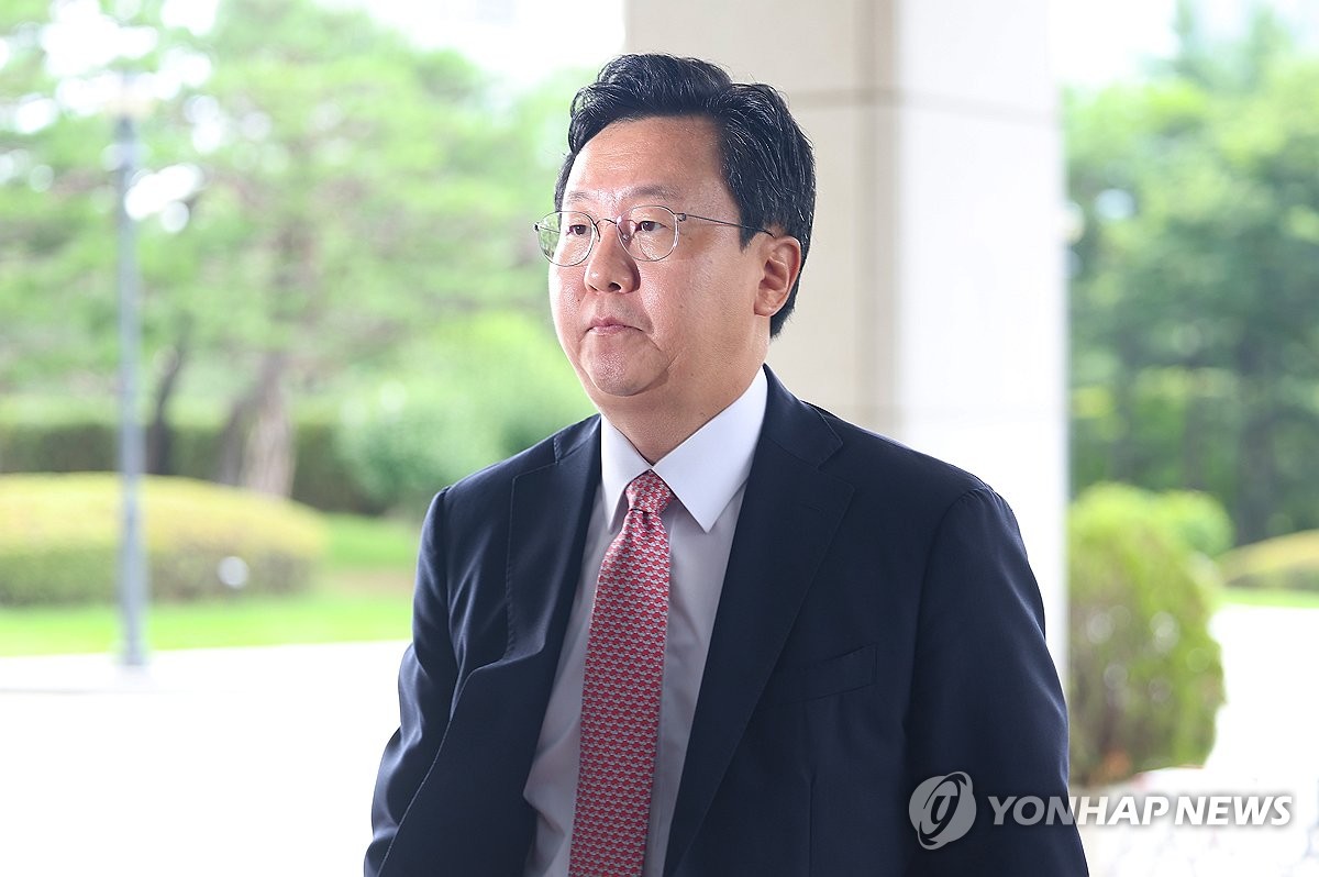 [1보] 신임 중앙지검장 "무거운 책임감…국민 신뢰받는…