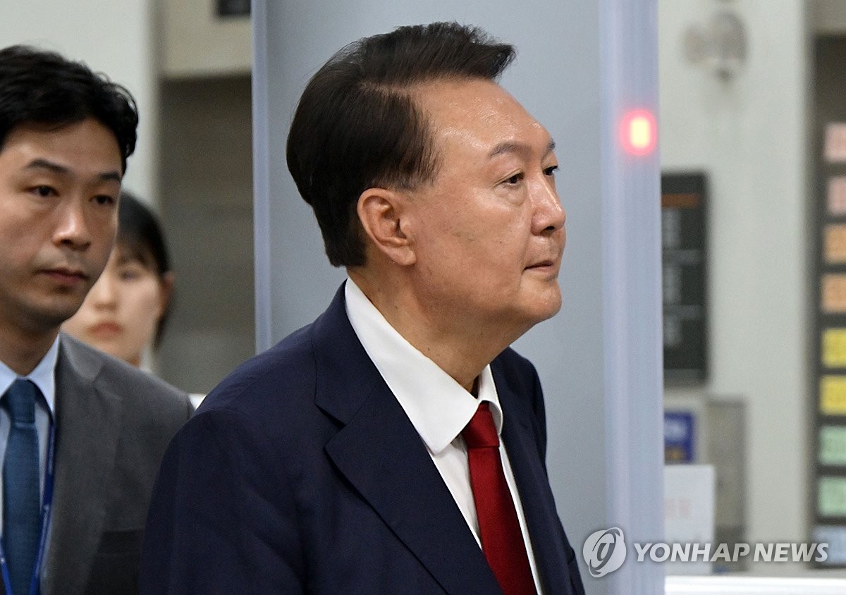 특검, 공소장 빠진 尹외환죄 수사 집중…한덕수·이상민도 타깃