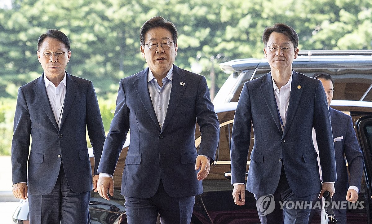 李정부 첫 장관 후보 면면 보니…현직의원·기업인 전진배…